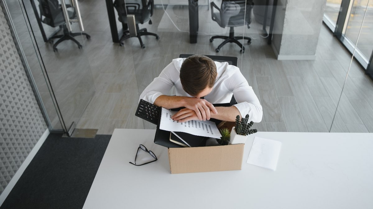 Disciplinair ontslag: redenen, schadevergoeding en opzegtermijn