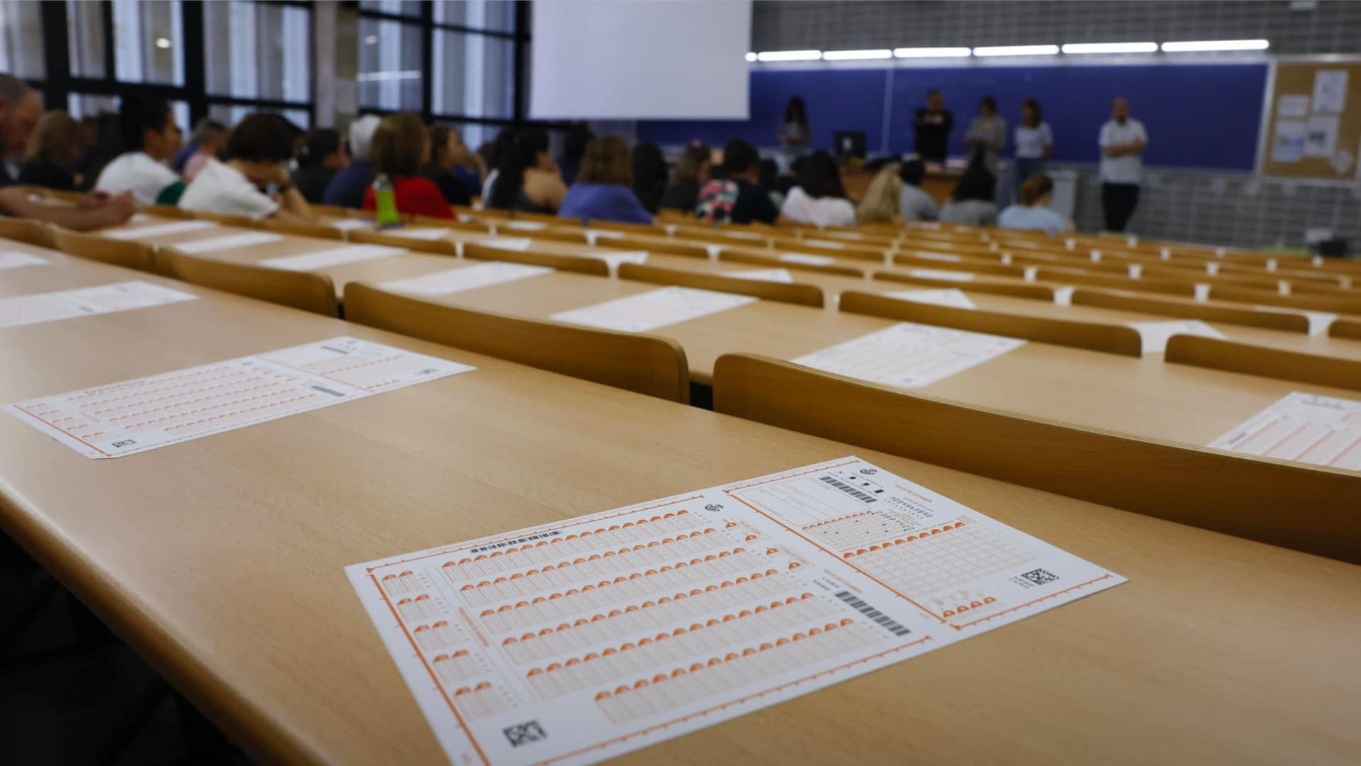 De BOE publiceert deze opposities voor april en ze zijn gemakkelijk goed te keuren: 1.757 plaatsen