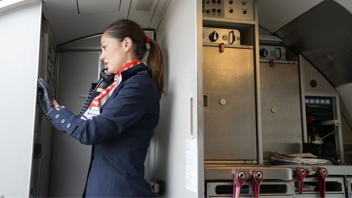 Air Nostrum is op zoek naar cabinepersoneel, met een bachelordiploma en zonder ervaring