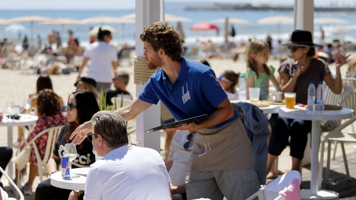 Ik ben een vaste discontinue werknemer en ze hebben mij niet geroepen om mee te doen: wat moet ik doen?