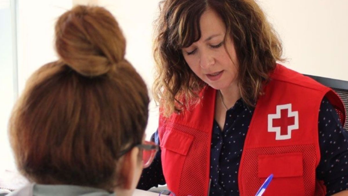 Rode Kruis-arbeidspool: vaste contracten en salarissen van 25.000 euro