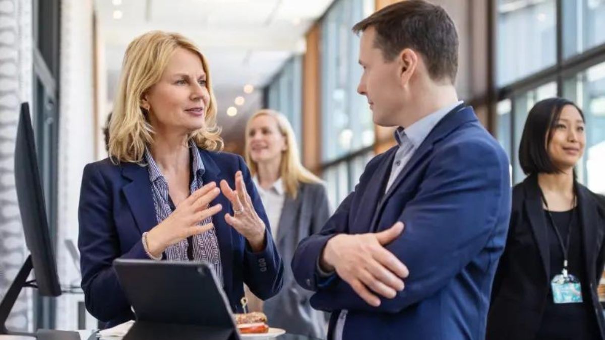 AXA heeft werknemers nodig met alleen ESO en zonder ervaring: salaris van 36.000 euro en telewerken