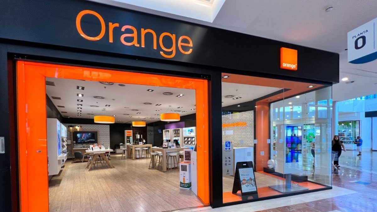 MasOrange presenteert een vrijwillige ERE aan bijna 800 medewerkers na de fusie van Orange en Mas Móvil: de voorwaarden