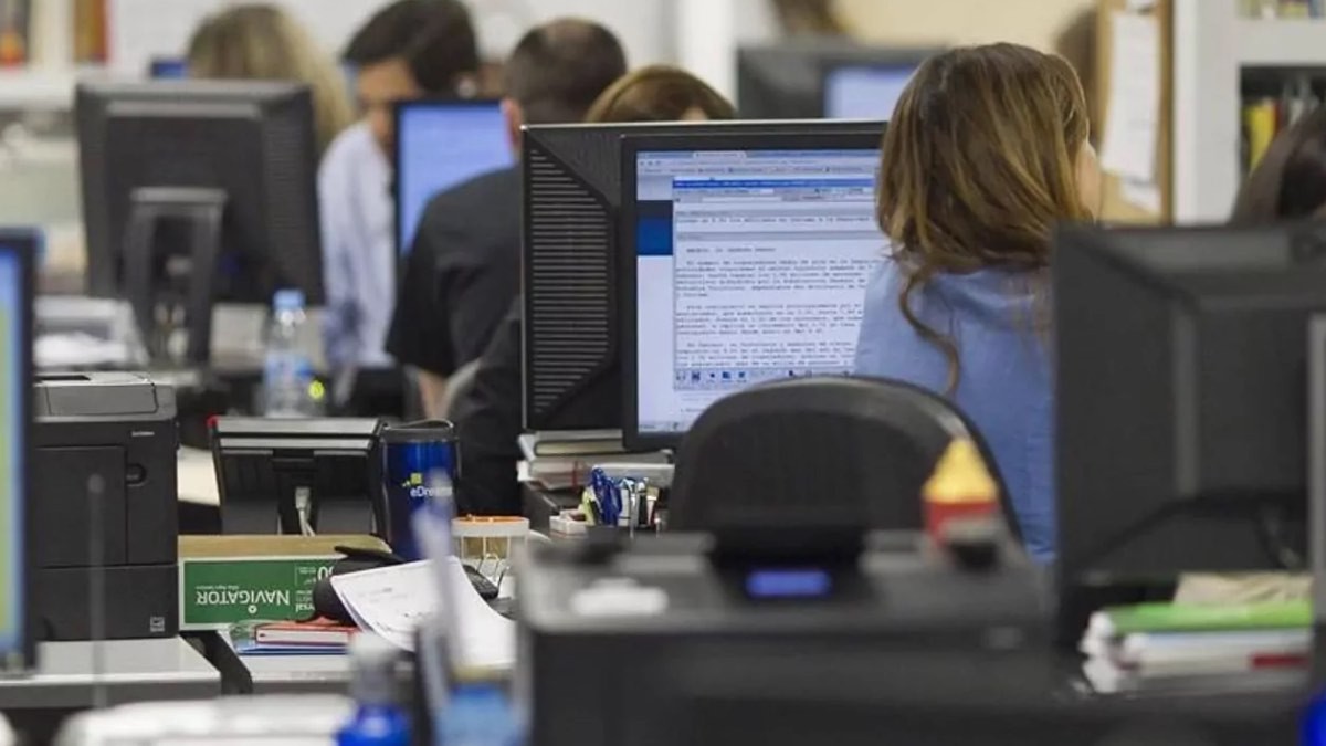 Nieuwe sleuteluitspraak: ze verwerpen de classificatie van niet-vast onbepaald en erkennen de totale onveranderlijkheid van een tussentijds