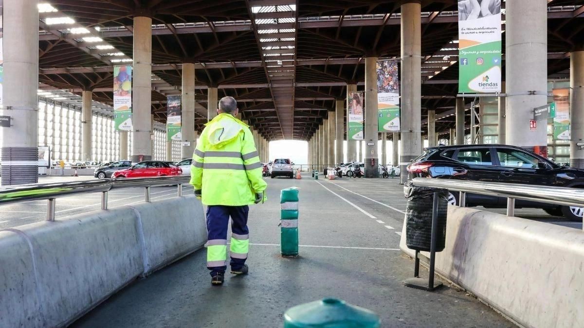 Salaris van 2.000 euro en werktijden van maandag tot en met vrijdag: parkeerpersoneel is dringend nodig