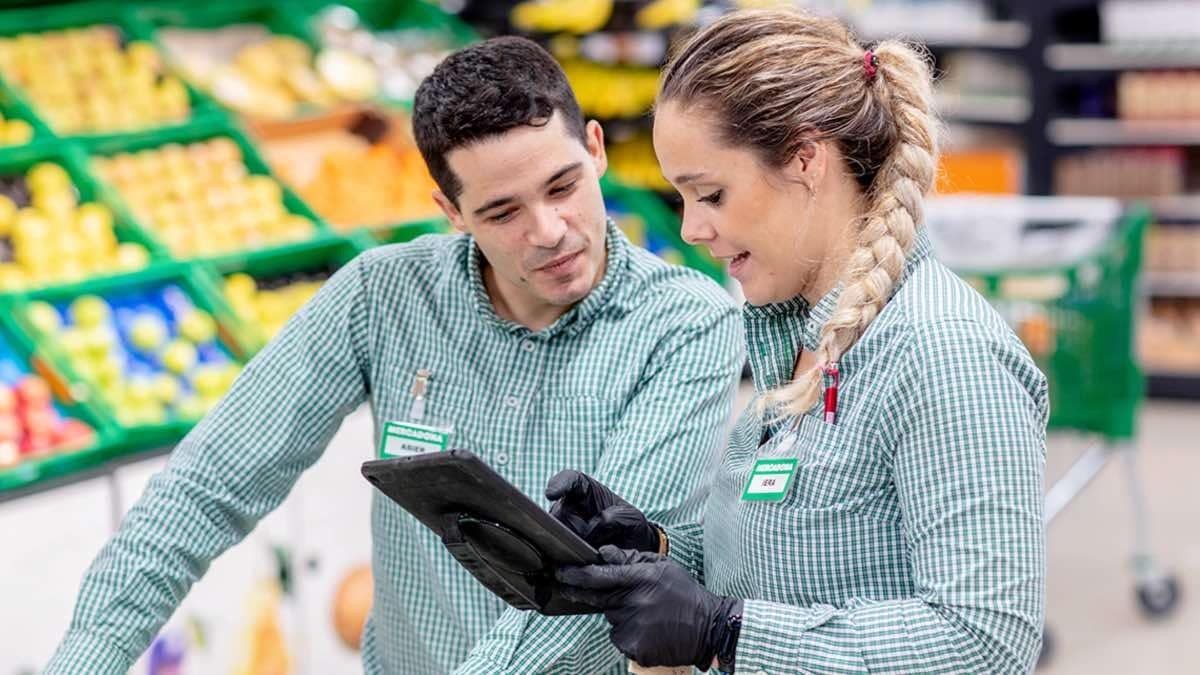 Mercadona biedt een dienstverband van 10 uur 's avonds tot 6 uur 's ochtends voor een salaris tot 2.280 euro plus nachtploegtoeslag