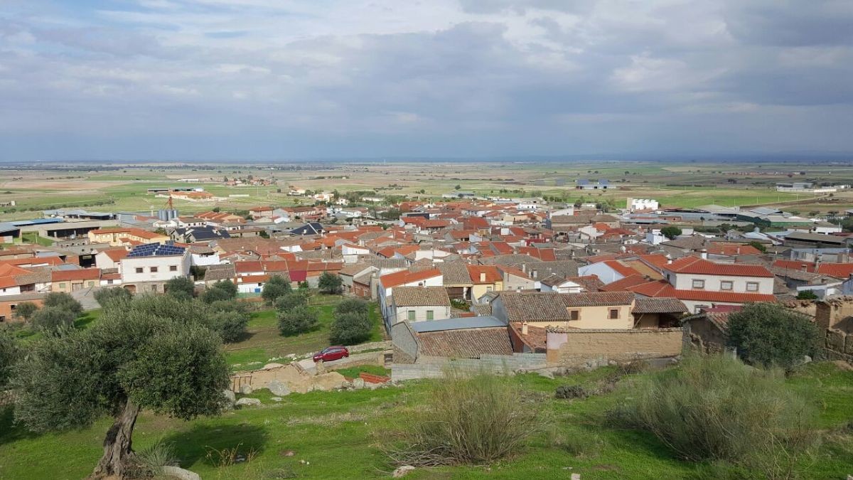 De stad in de buurt van Madrid op zoek naar buren: huizen te koop voor 12.000 euro, werkgelegenheid en babycontrole van 1.000 euro