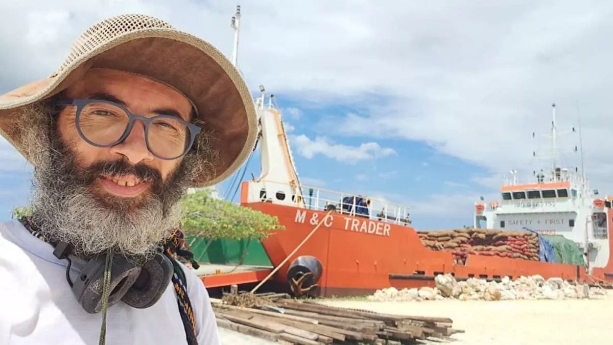 Een werknemer weigert om per vliegtuig te reizen voor zijn milieu -ideeën en duurt 72 dagen om aan te komen: zijn bedrijf verwerpt hem en slaagt erin om een ​​vergoeding te vragen