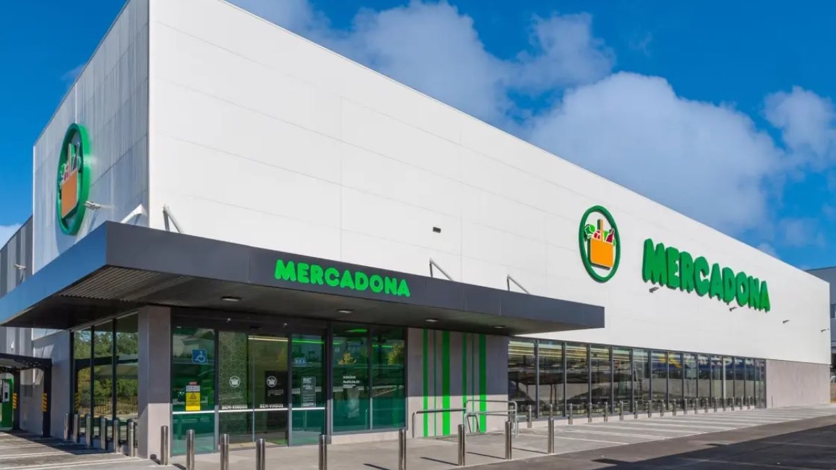 Een Mercadona -medewerker 27 jaar oud wordt ontslagen zonder compensatie voor het nemen van voedsel dat naar de afval ging: Justice verklaart het niet -ontvankelijk
