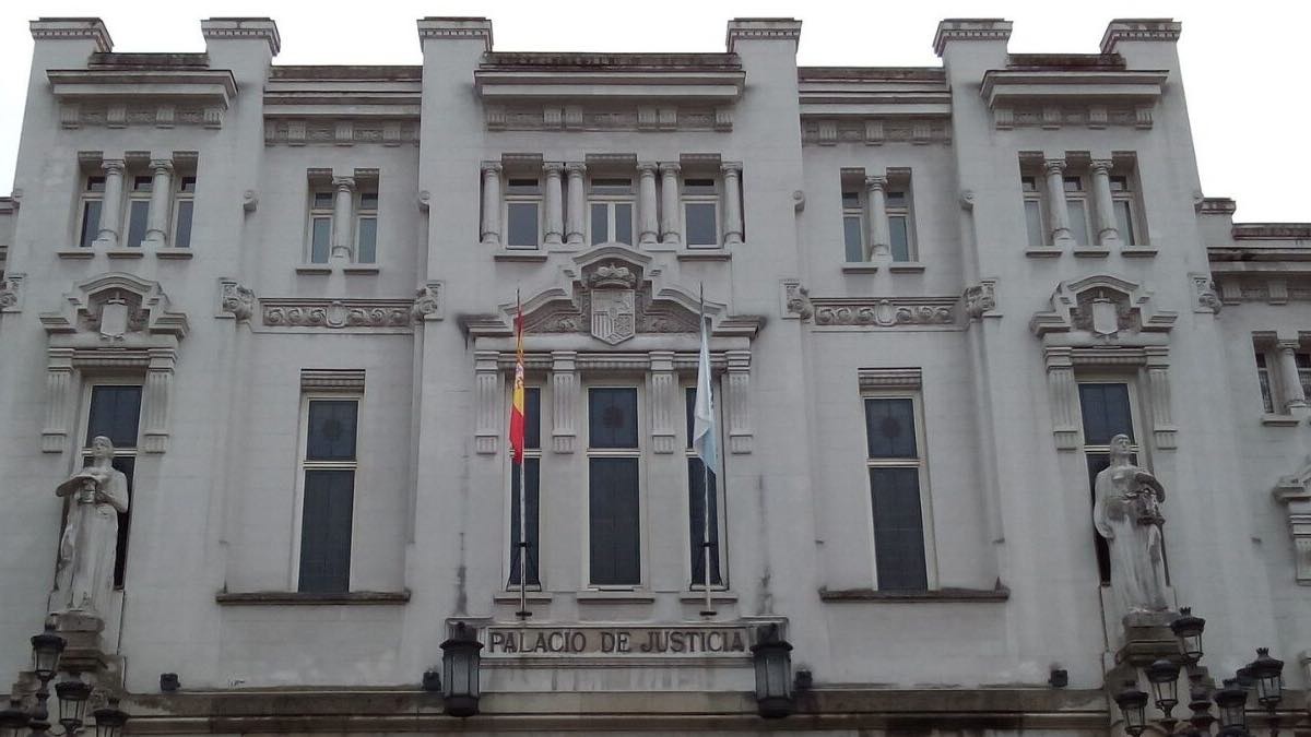 Een werknemer wordt ontslagen zonder compensatie voor het noemen van "mollig" en "shit fat" voor zijn partner: gerechtigheid zegt dat hij gepast is