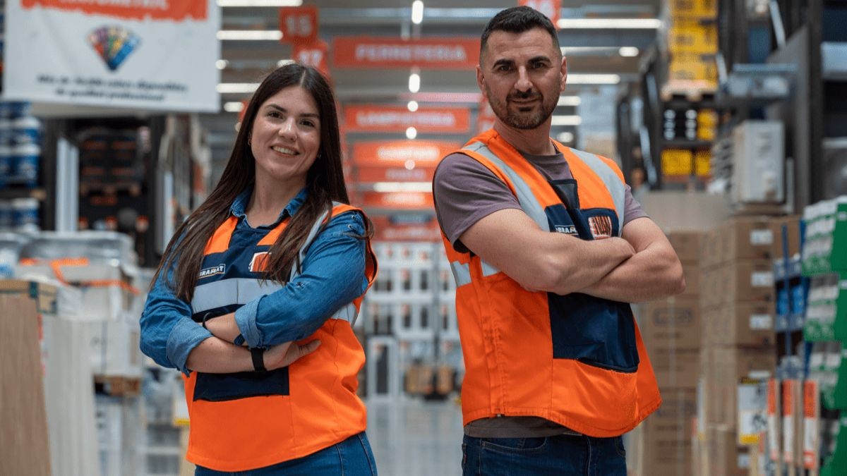 Obramat zoekt personeel met 288 vacatures: vaste werkgelegenheid en salaris van 1.400 euro