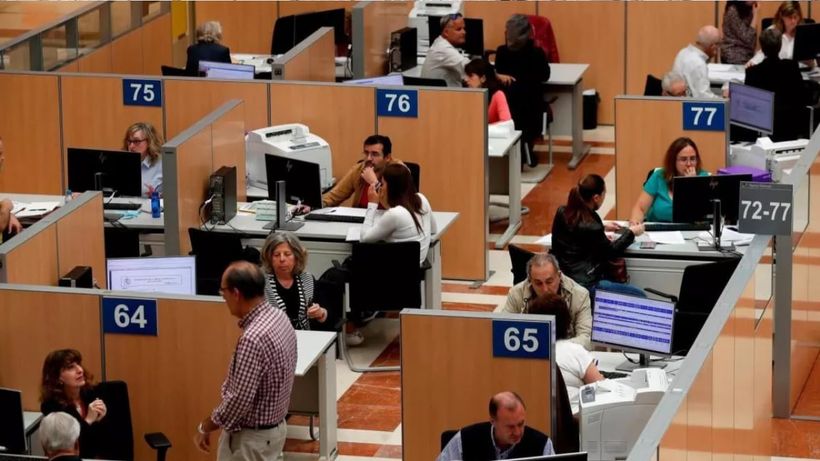 Verschillende beheerders van het belastingagentschap