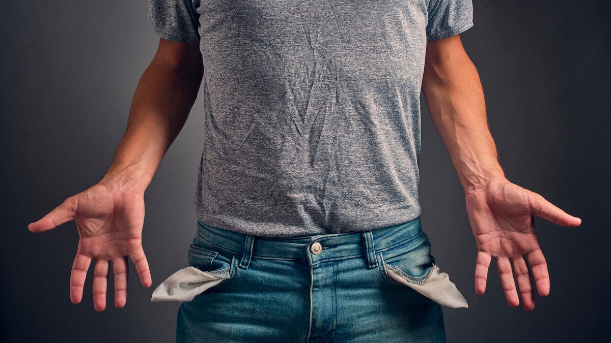 Financieel vleermuis record in inzameling tegen het economische ongemak van de autonome