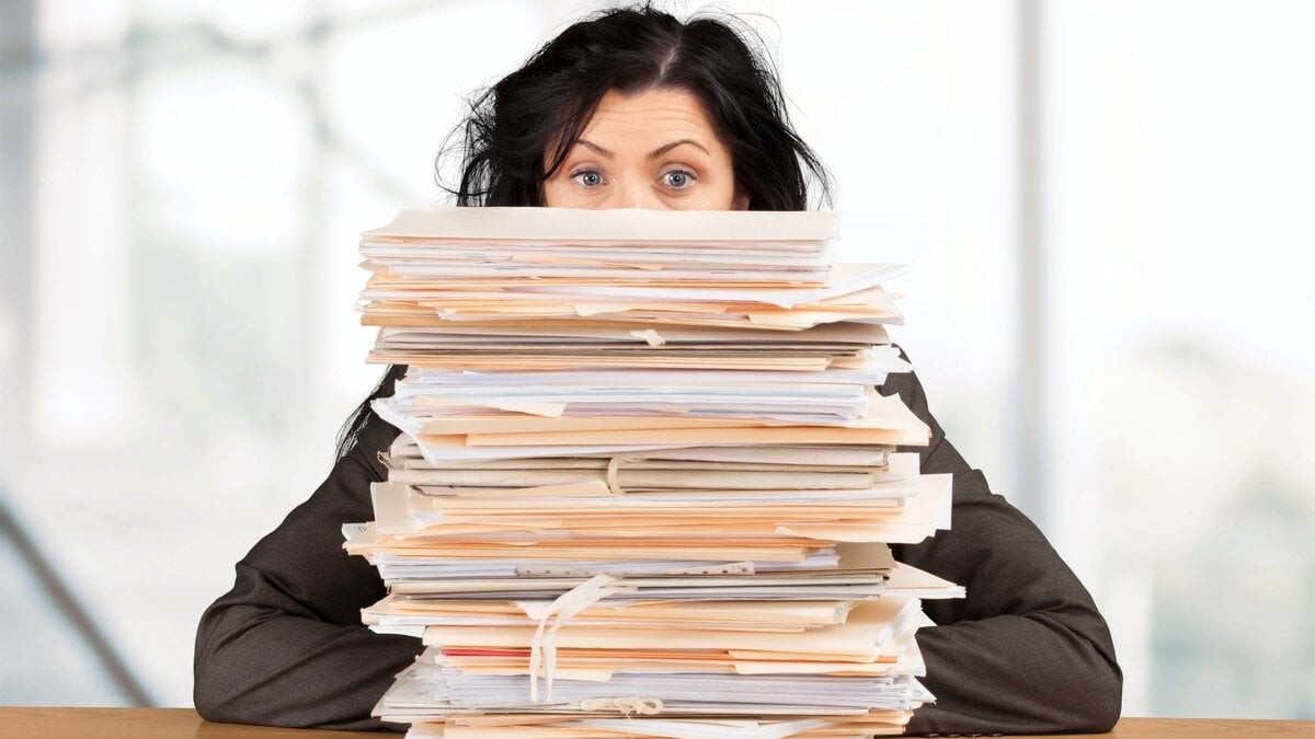 Elke dag hebben MKB -bedrijven en zelfstandige twee nieuwe wetten om zich aan te passen in hun bedrijf