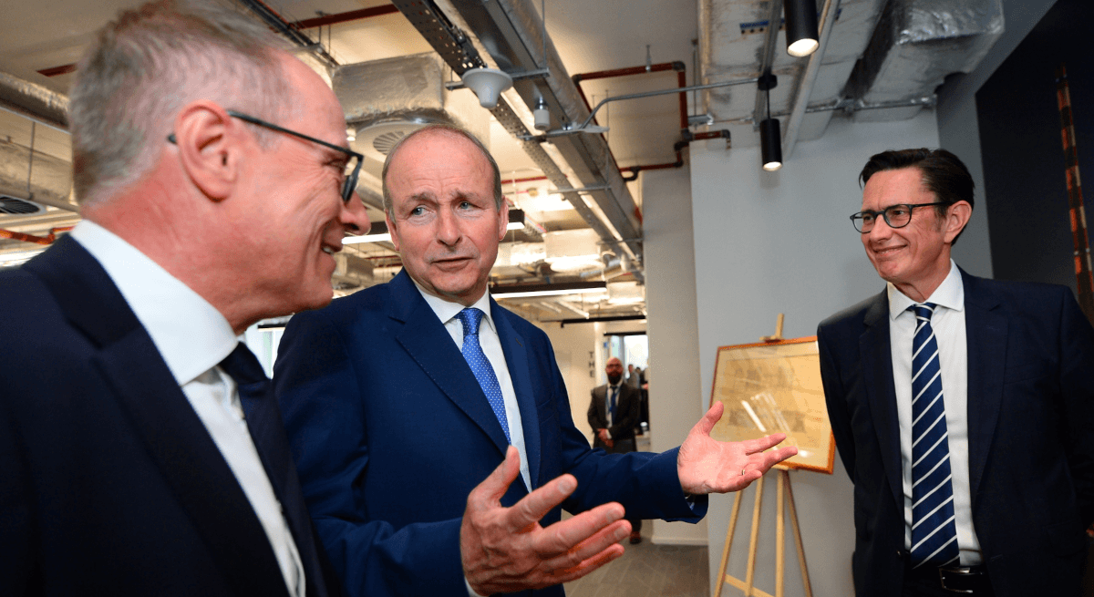 AECOM om 100 nieuwe werknemers te werven, opent het nieuwe kantoor in Dublin