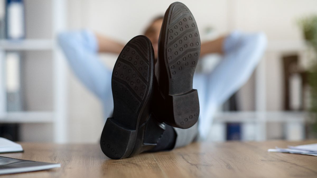 Een werknemer is aangevallen zonder te werken: ze hebben de baas ontslagen die hem heeft geselecteerd en hem volledig zijn vergeten