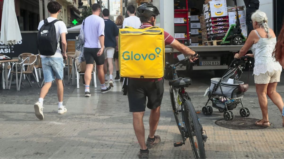 Glovo maakt werkgelegenheidscontract aan 14.000 distributeurs en vervult zijn model van valse freelancers