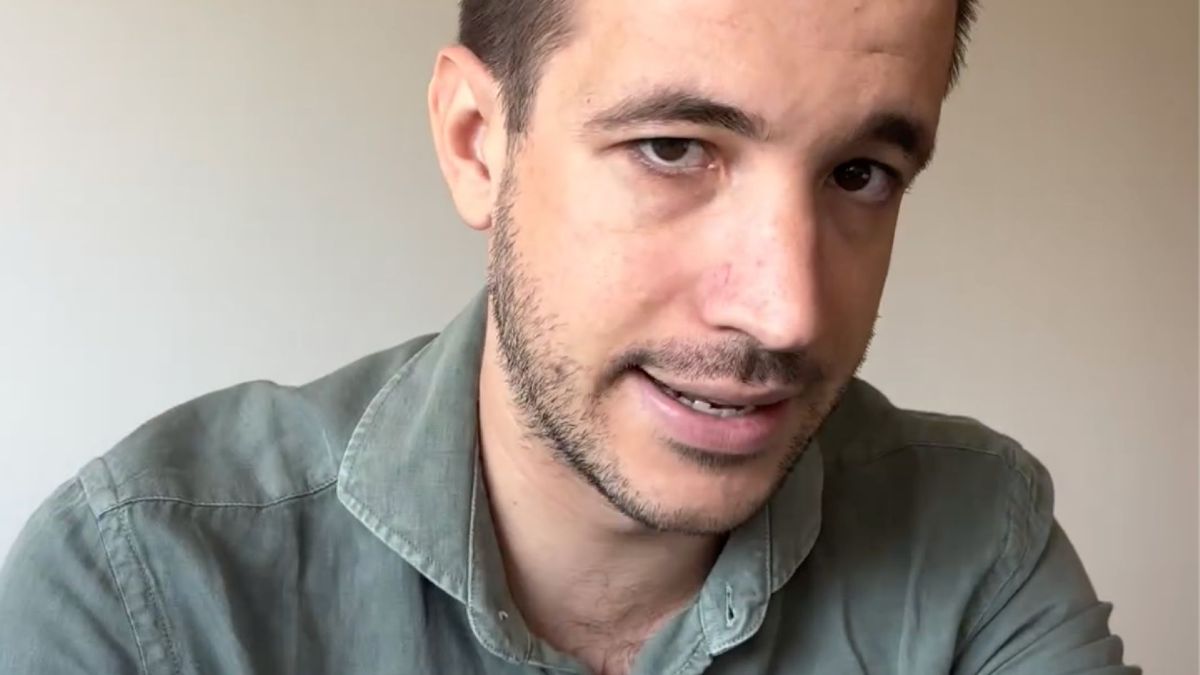 Juan Manuel Lorente, Labour -advocaat: "Je hebt het mis met vrijwillig verlof"