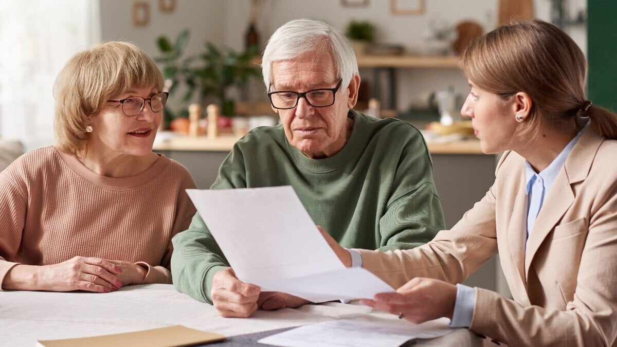 Leeftijd en citaat die nodig zijn voor de pensionering van het zelfbewerkingen tot 2027