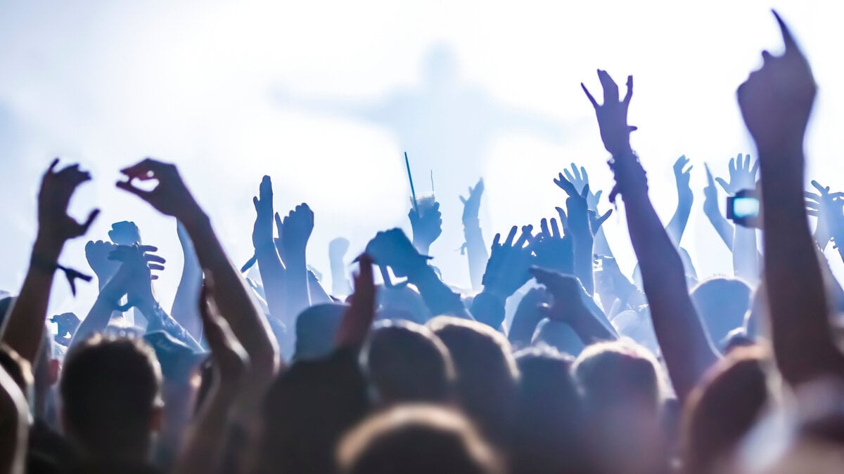 Zomerfestivals genereren tot 25% van de jaarlijkse inkomsten voor duizenden freelancers