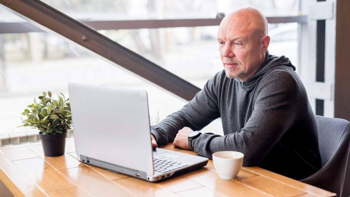 Het zelfstandige kan hier het pensioen berekenen dat ze in rekening zullen brengen volgens de jaren die in 2025 hebben geciteerd