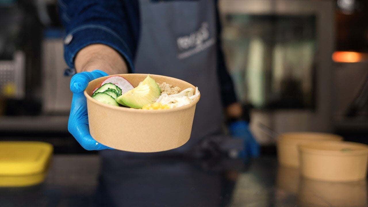 De helft van de zelfstandige werkgever gebruikt al duurzame containers om te voldoen aan de afvalwet