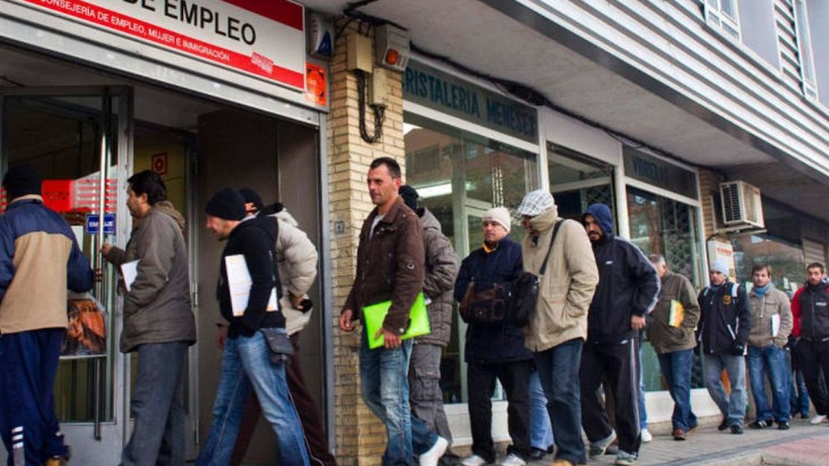 Arbeids precaressness beperkt de kansen van jongeren in Spanje: 43% heeft zonder contract gewerkt