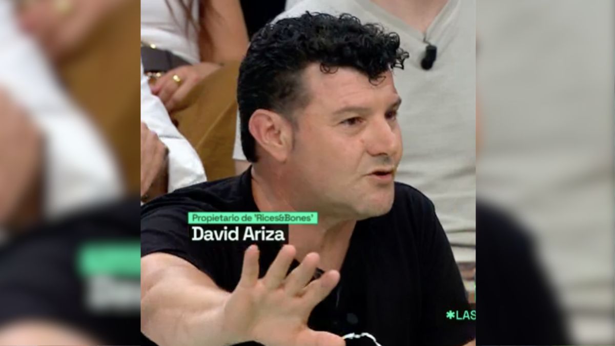 David Ariza, eigenaar van een restaurant: "Twee jaar geleden waren de salariskosten van mijn werknemers 1.780 euro en ze rekenen 1.330. Vandaag bedraagt ​​het 2.160 euro en rekent 1.400"