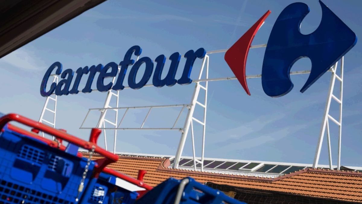 Een carrefour -medewerker nodigt zijn teamgenoten uit voor zijn verjaardag en wordt ontslagen door een "menselijke fout" Bij het betalen: het is niet -ontvankelijk en kan 105.716 euro aan compensatie betalen