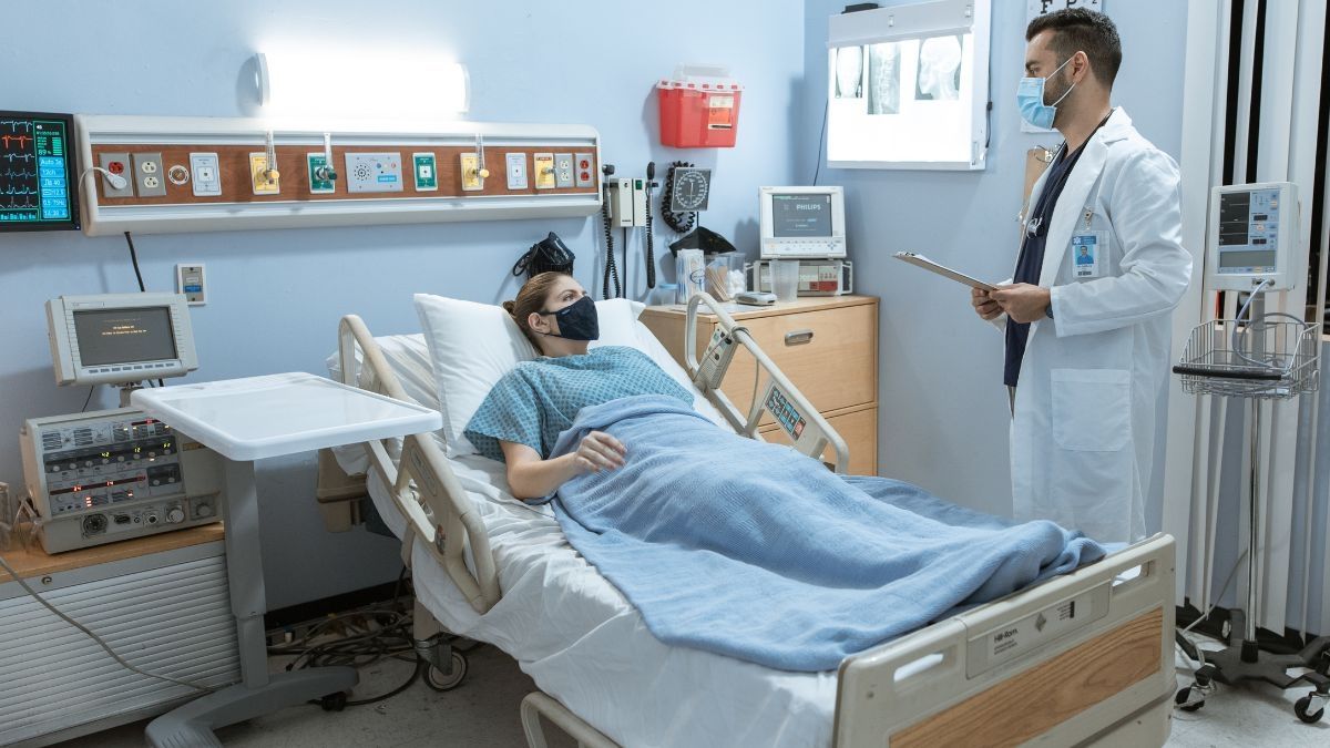 Ziekenhuizen en gezondheidscentra zoeken werknemers met een vaste baan zonder oppositie met onmiddellijke oprichting