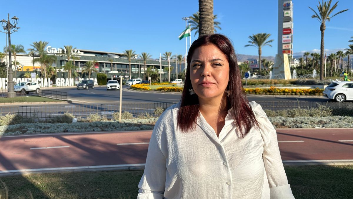 Sofía Chaves, 33, serveerster: "Ik werkte 48 uur met een rustdag, ze respecteerden de 12 uur tussen dagen niet en stuurden me het schema van de week op zondag eerder. Ik kwam met angst bij mijn huis aan"