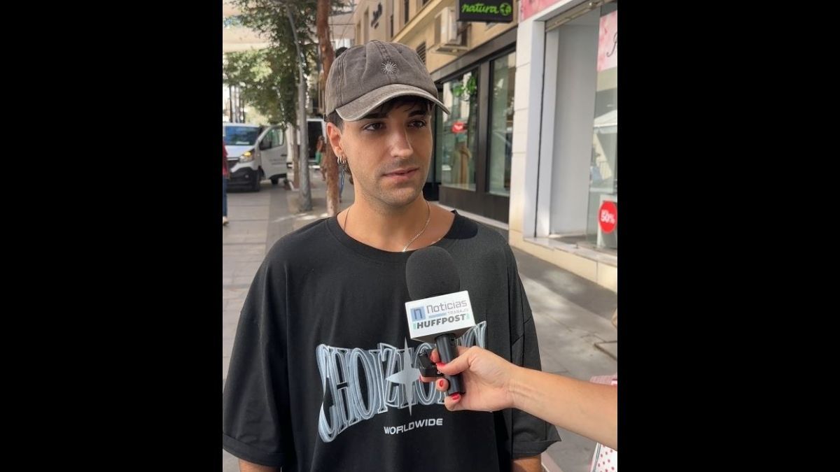 David García (21), student, legt uit waarom je uit Spanje wilt gaan: "Het is onmogelijk om stabiel te worden"