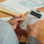 Moeten zelfstandigen belasting betalen over de rente die zij ontvangen van de Schatkist?