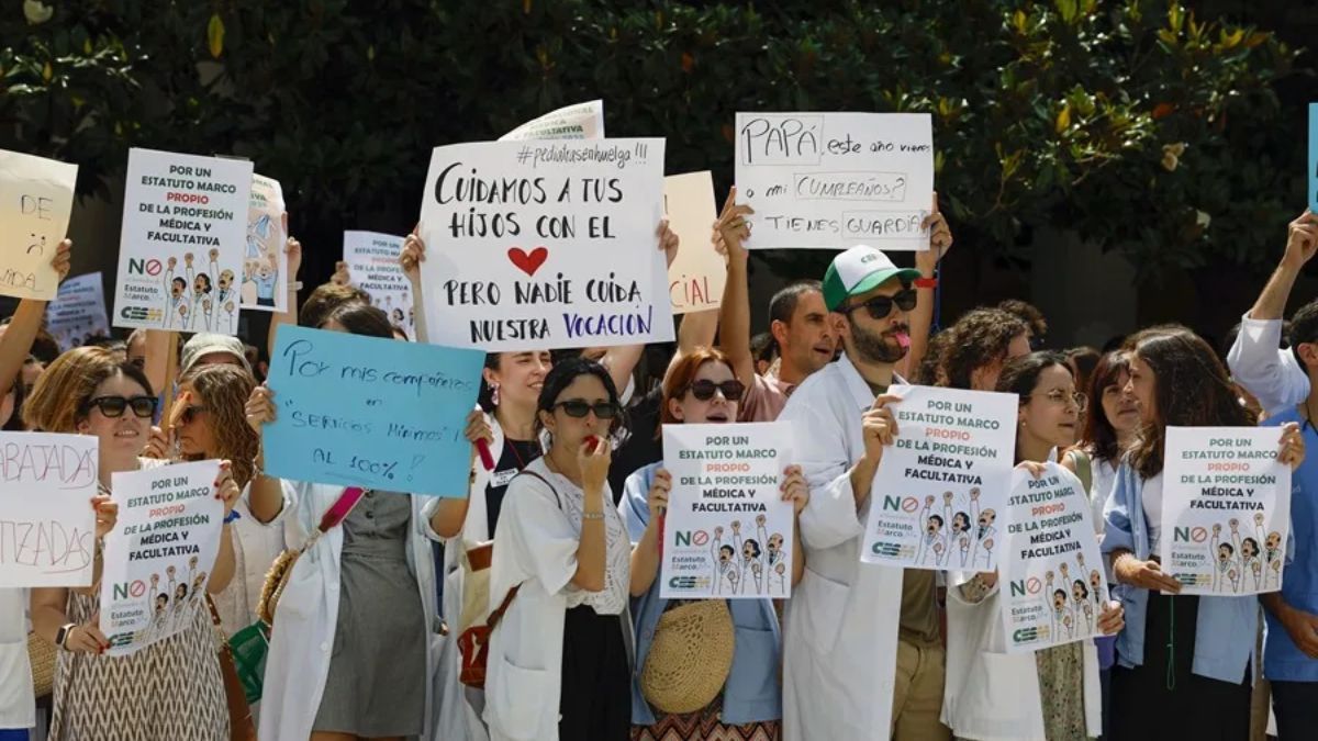 Artsen demonstreren deze zaterdag in Madrid en kondigen in december een nieuwe vierdaagse staking aan