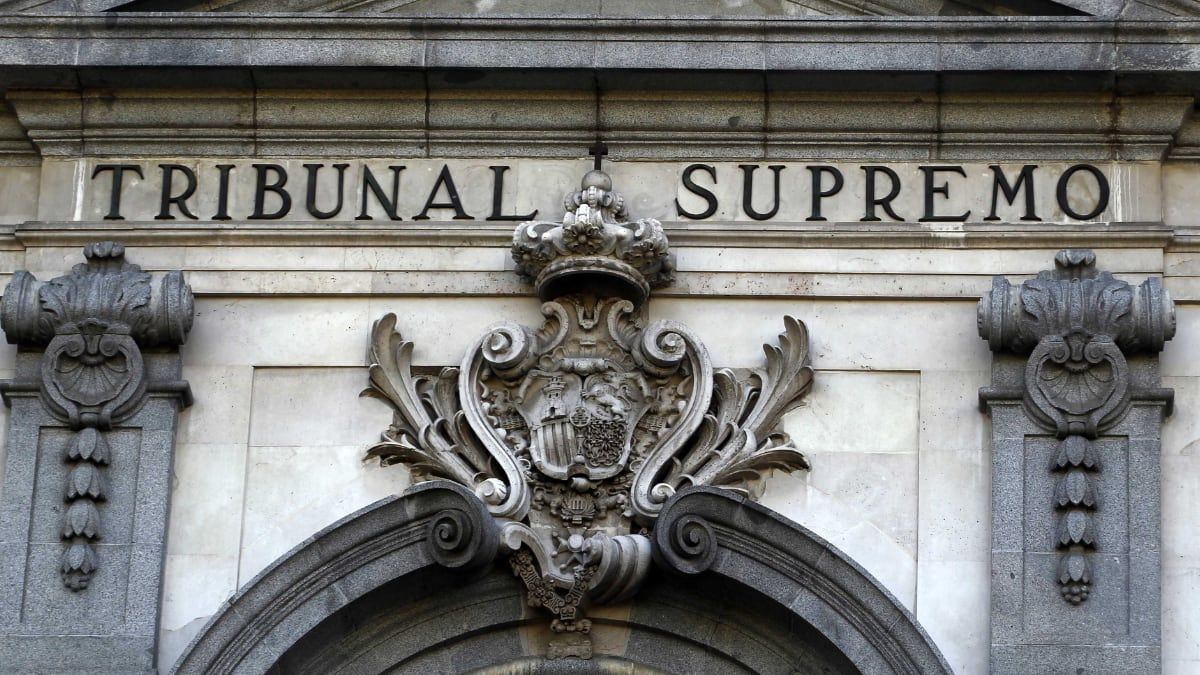 De Hoge Raad bevestigt dat een disciplinair ontslag onredelijk is wanneer het bedrijf de werknemer niet vooraf laat horen