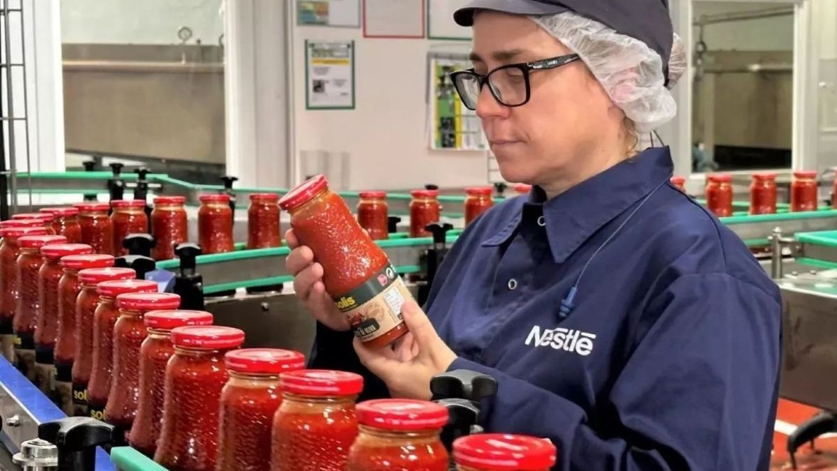 Nestlé zoekt personeel voor onbepaalde tijd, salaris tot 2.900 euro en telewerkmogelijkheid