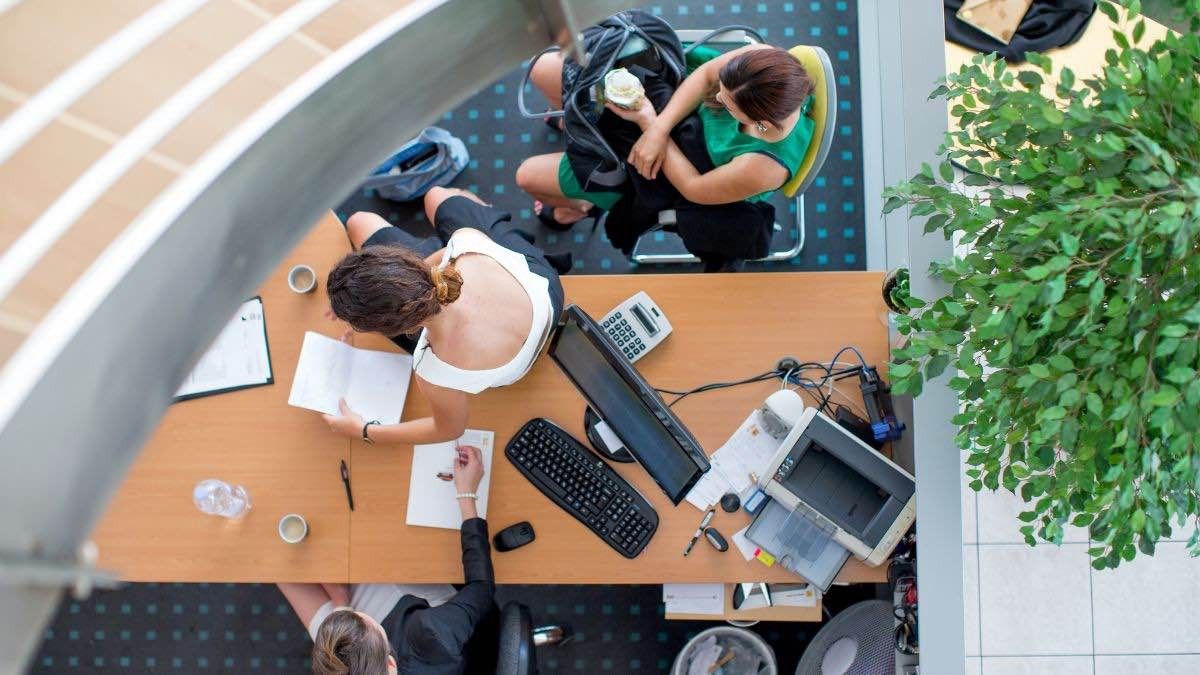 Wat is 'jobhoppen' dat steeds meer werknemers doen?