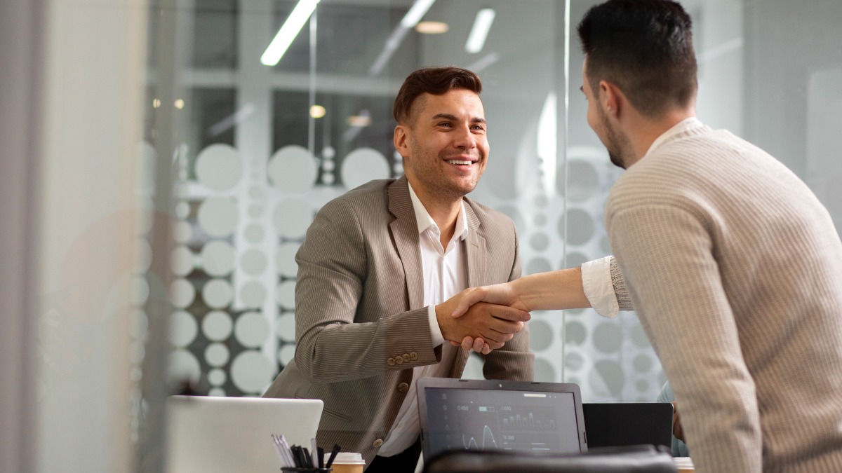 De door het MKB betaalde bijdragen veroorzaken in Spanje belastingdruk boven de OESO