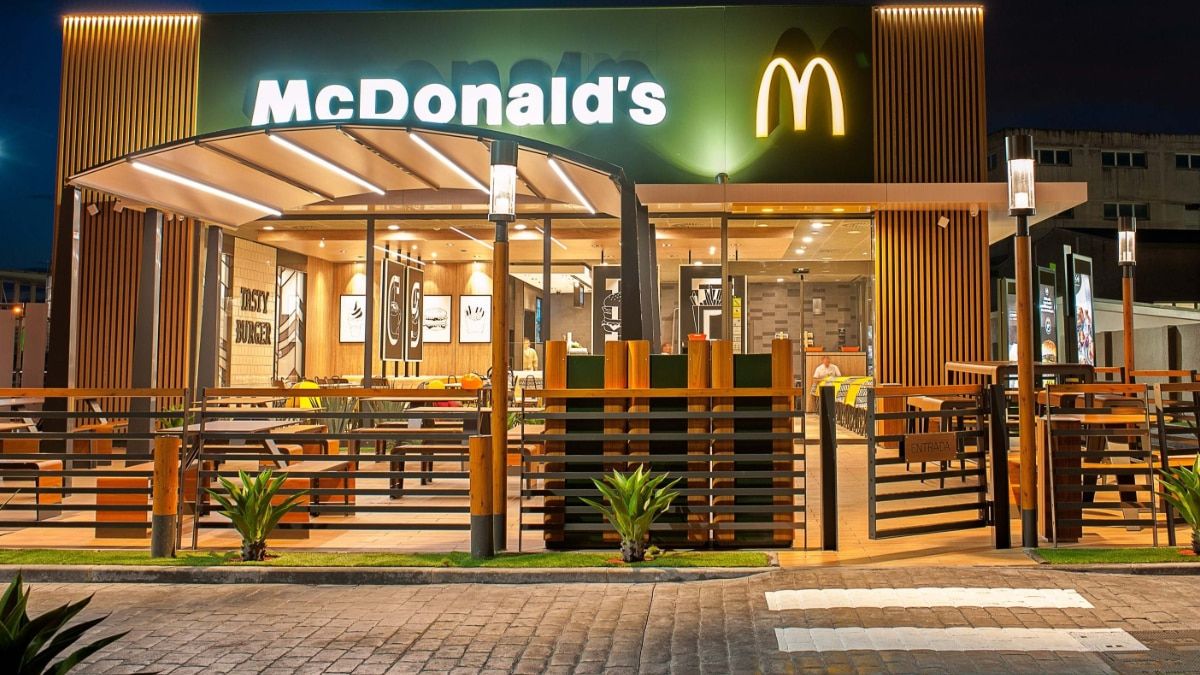 McDonald's, Burger King en VIPS gaan onderhandelen over een nieuwe overeenkomst om de arbeidsomstandigheden van 50.000 werknemers te verbeteren