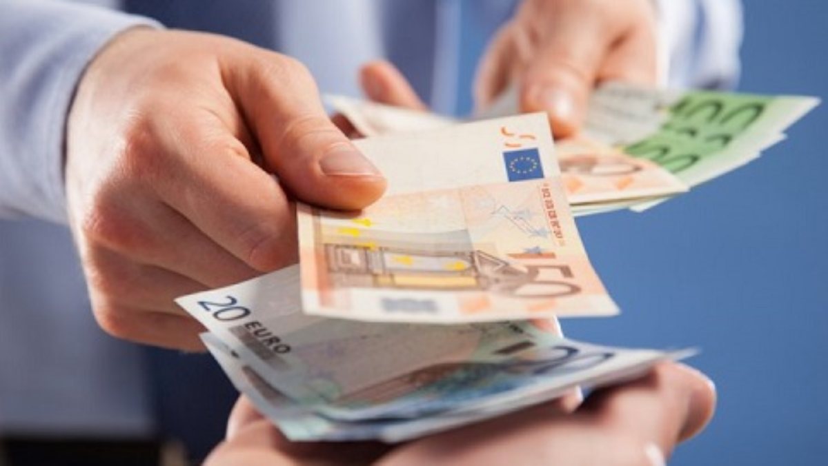 240.000 in één jaar en bijna de helft ten gunste van zelfstandigen