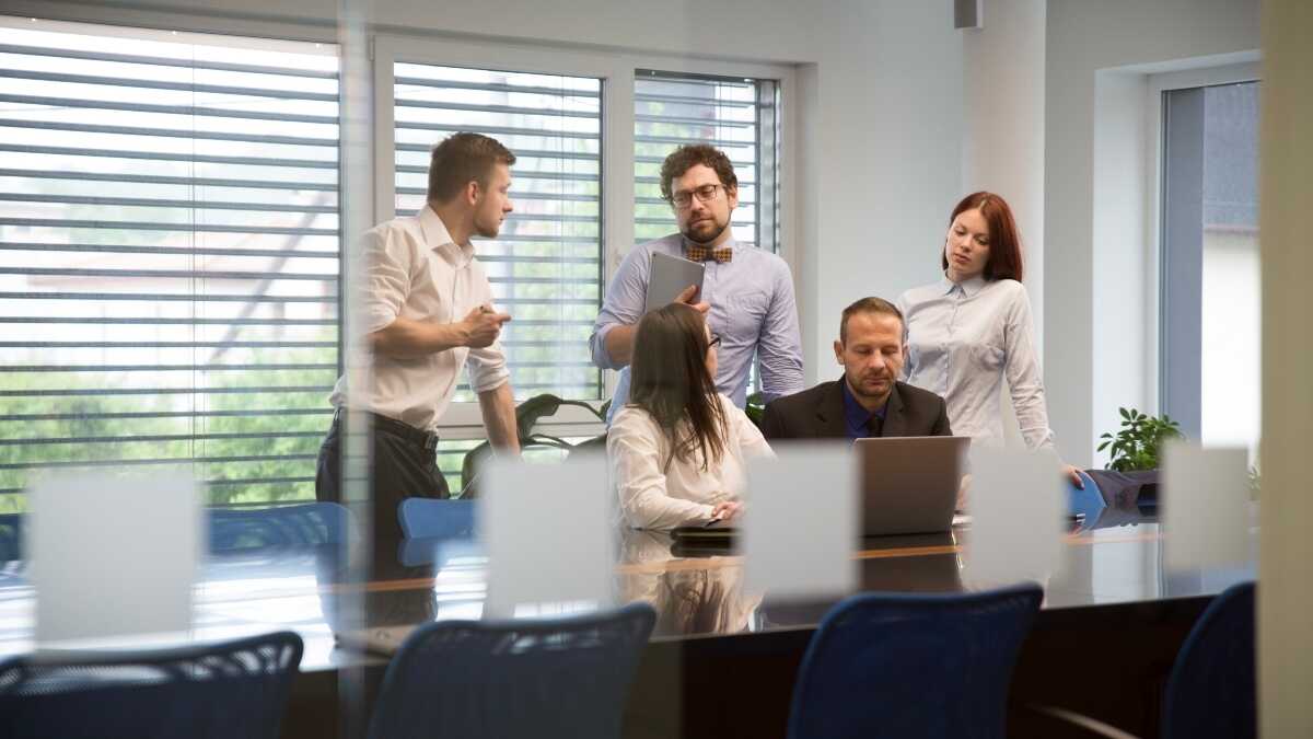 Welke interne barrières belemmeren de groei van het MKB in Spanje?