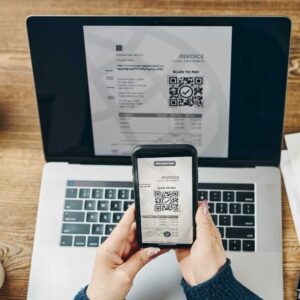 De Schatkist wil ook de verplichting voor kmo's om een ​​QR op hun facturen te vermelden met een jaar uitstellen