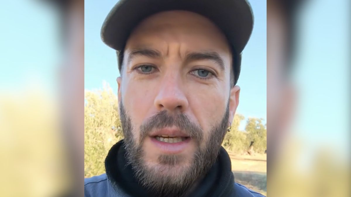 Een boer ontploft: 'Jullie zijn bloedzuigers. Jullie willen niet op het land werken, of als ober, of als kassier, of als metselaar.'