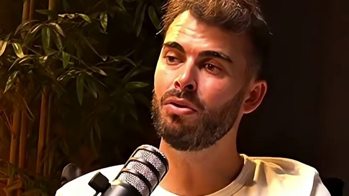 Javier López, boer: "Illegale immigranten blijven binnenkomen en op de deur van de kas kloppen, maar ze hebben niet eens een stukje papier op orde. We hebben de mogelijkheid om mensen aan te nemen, wat we niet hebben is de mogelijkheid"