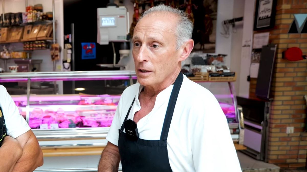 Juan, slager met 40 jaar ervaring: "Het slechte aan deze baan zijn de uren, 60, 65 of 70 uur per week, zelfs voordat je als zelfstandige werkte"