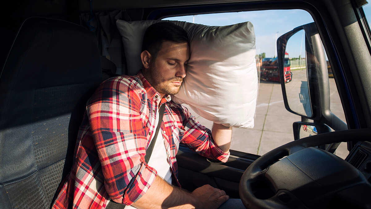 De TS bekijkt of zelfstandige transportmedewerkers de vrachtwagenrit op de veerboot vergoeden