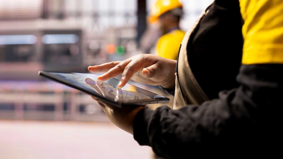 De Inspectie kan op ieder moment van de dag en nacht het bedrijf betreden