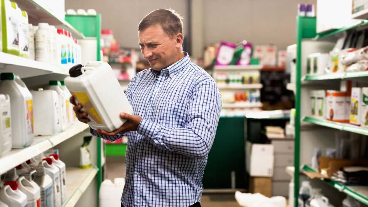 Duizenden zelfstandigen verzetten zich tegen de opkomst van e-commerce en verkopen ruim 70% in fysieke winkels