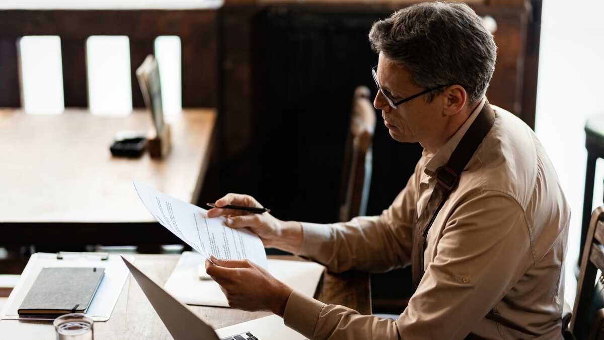 Een nieuw industrieel plan in Murcia waarmee het MKB kan besparen op zijn elektriciteitsrekening