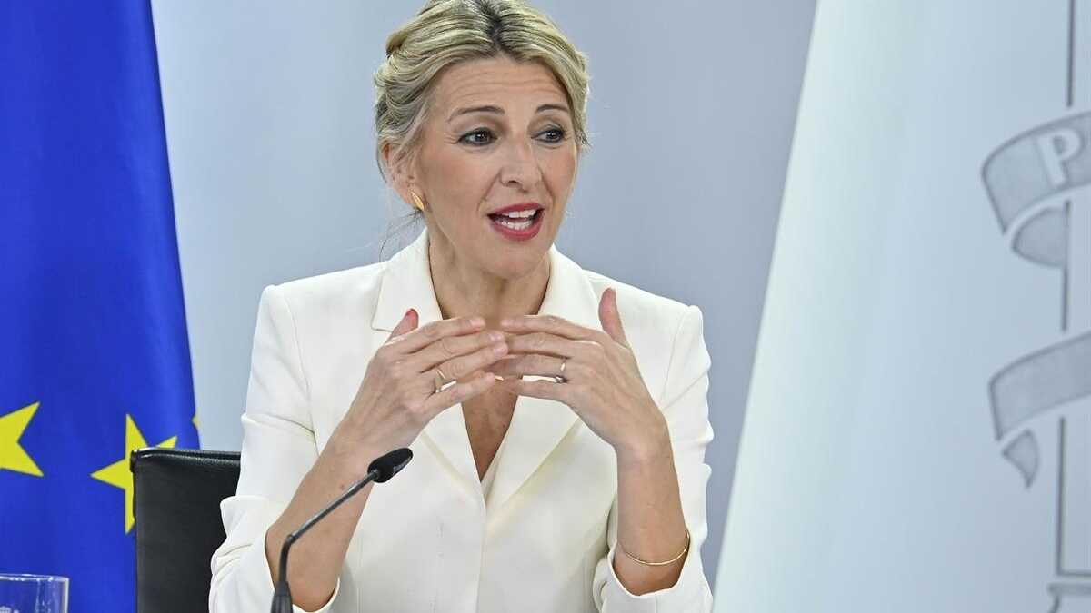 De Raad van State verzet zich tegen de nieuwe tijdcontrole voor zzp’ers en kmo’s, maar Díaz gaat door